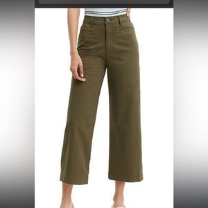 Levi’s Ribcage wide leg cropped Jeans